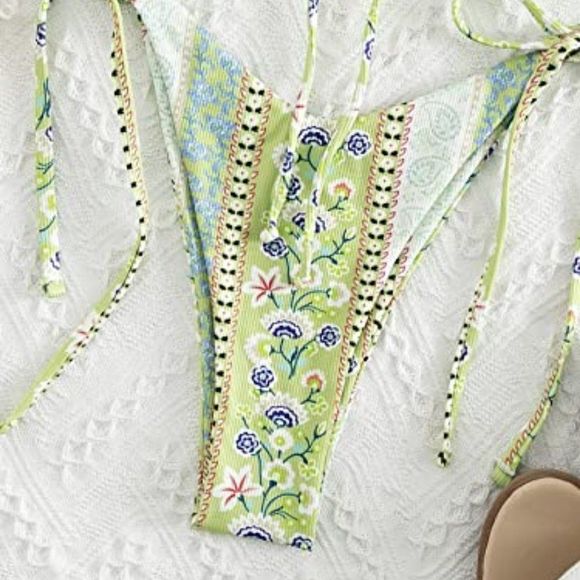 WDIRARA Women's Floral Print Tie Side Swimwear Straps Bikini - Picture 4 of 5